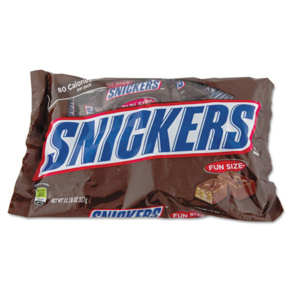 Snickers Full Size Bulk Chocolate Candy Bars, 1.86 Oz Bar, 48 Ct Box